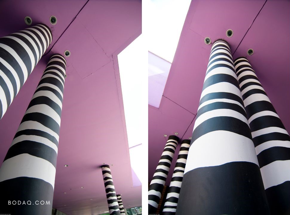 Columns in stripes