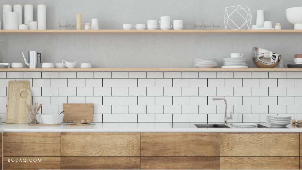 Open shelving as a simple kitchen wall decor idea