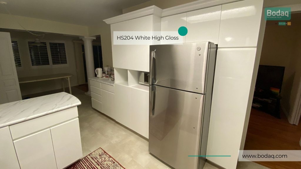 HS204 White High Gloss: Kitchen Cabinets