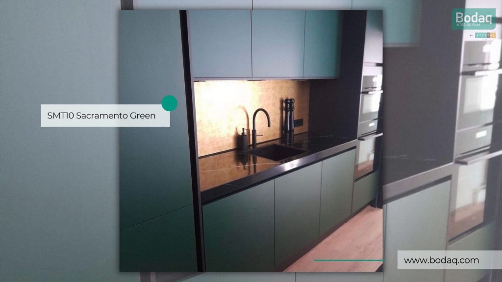 SMT10 Sacramento Green: Kitchen cabinets